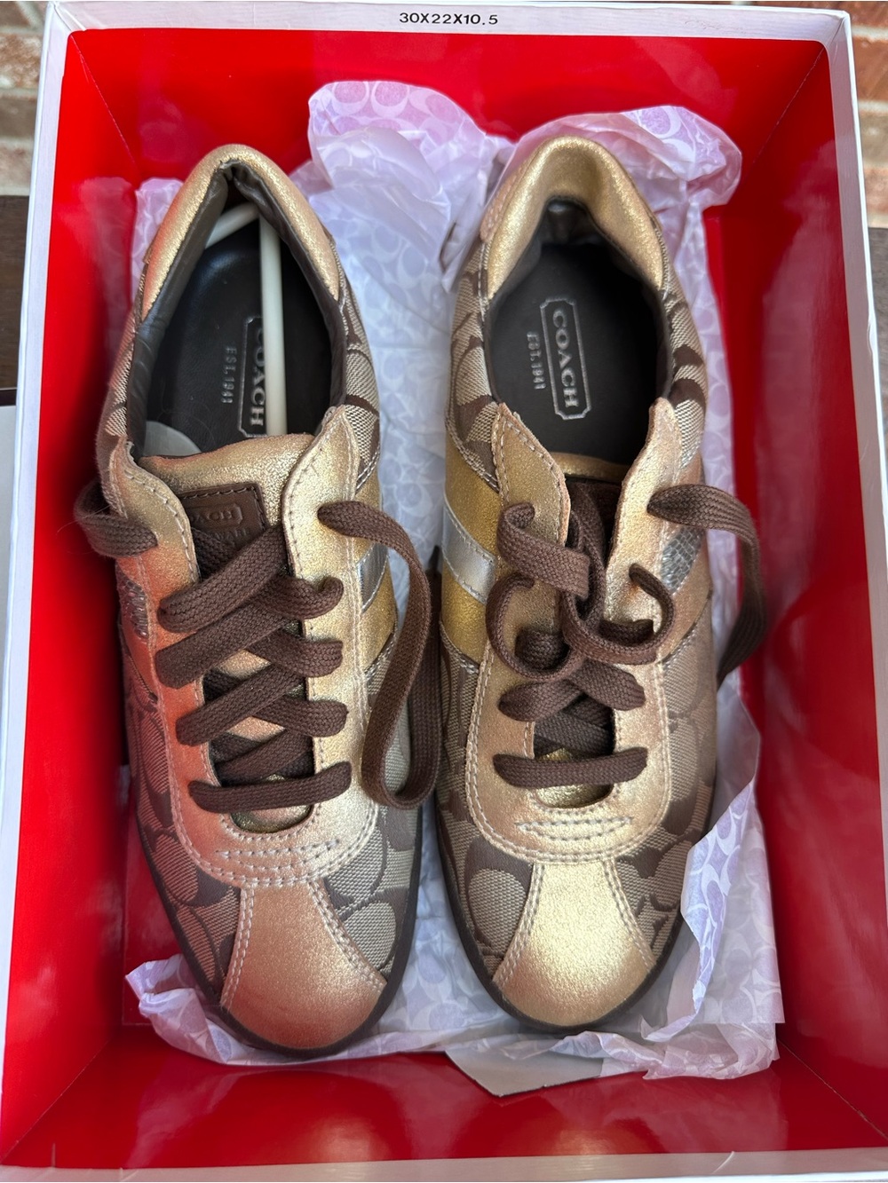 Coach Mable Signature C Gold Metallic Sneakers Size 10M w/ Box - Picture 4 of 16